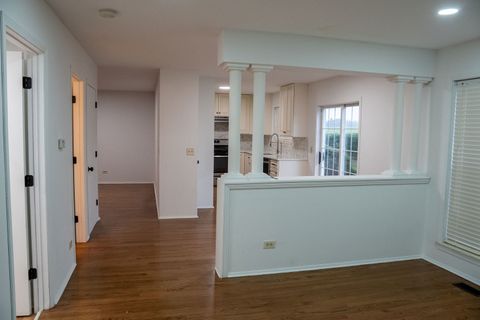 Tiny photo for 460 Michelangelo Drive, Bolingbrook, IL 60440 (MLS # 12458896)
