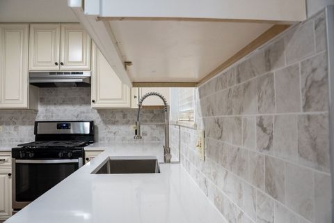 Tiny photo for 460 Michelangelo Drive, Bolingbrook, IL 60440 (MLS # 12458896)