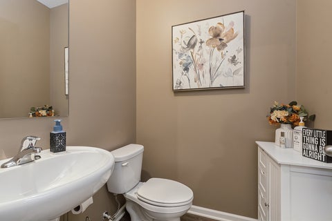 Tiny photo for 17212 Donegal Street, Tinley Park, IL 60477 (MLS # 12750388)