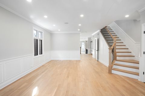 Tiny photo for 5054 N Claremont Avenue, Chicago, IL 60625 (MLS # 12599946)