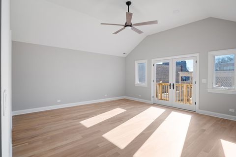 Tiny photo for 5054 N Claremont Avenue, Chicago, IL 60625 (MLS # 12599946)