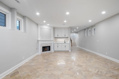 Tiny photo for 5054 N Claremont Avenue, Chicago, IL 60625 (MLS # 12599946)