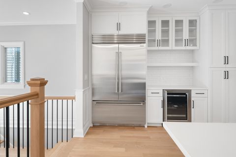Tiny photo for 5054 N Claremont Avenue, Chicago, IL 60625 (MLS # 12599946)