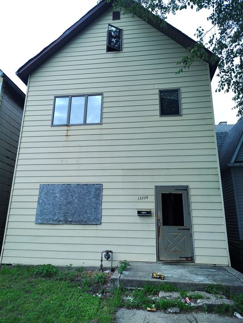 13248 S Carondolet Avenue Chicago IL 60633