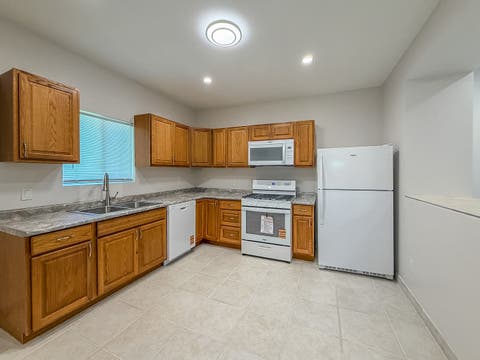 Tiny photo for 911 Forrest Street, Danville, IL 61832 (MLS # 12673954)