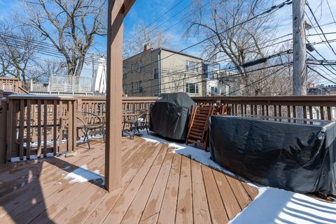 Tiny photo for 1711 N Hoyne Avenue #2S, Chicago, IL 60647 (MLS # 12599176)