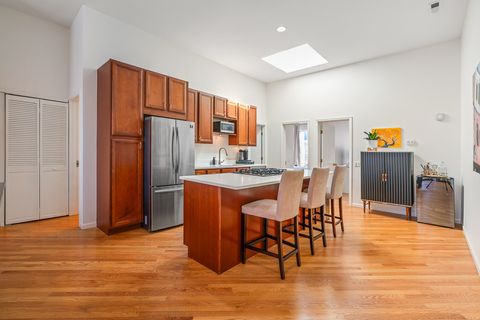 Tiny photo for 1711 N Hoyne Avenue #2S, Chicago, IL 60647 (MLS # 12599176)