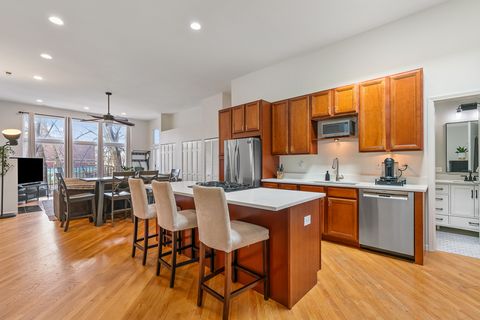 Tiny photo for 1711 N Hoyne Avenue #2S, Chicago, IL 60647 (MLS # 12599176)