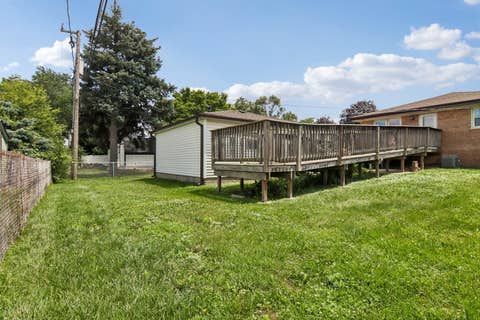 Tiny photo for 6512 102nd Place, Chicago Ridge, IL 60415 (MLS # 12730972)