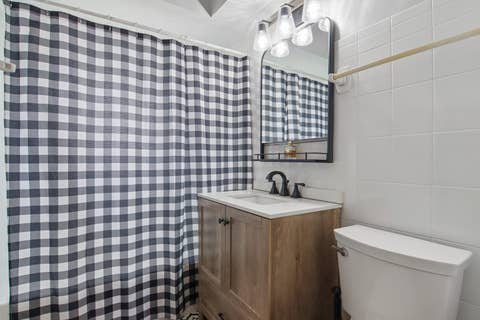 Tiny photo for 6512 102nd Place, Chicago Ridge, IL 60415 (MLS # 12730972)
