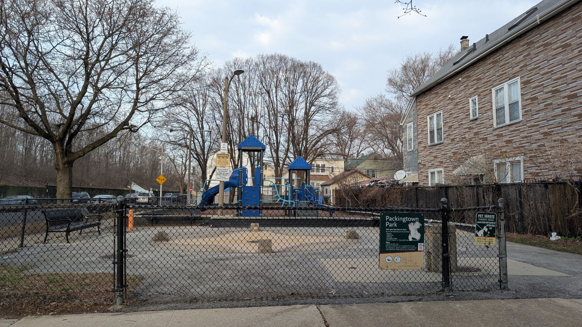 4817 S Laflin Street