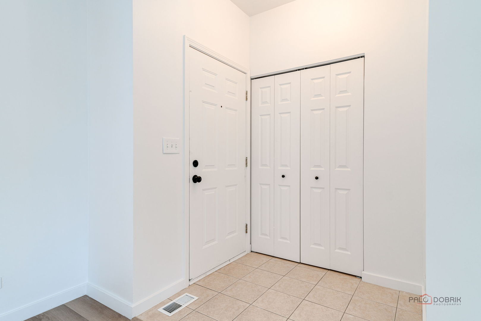 178 W Hampton Drive