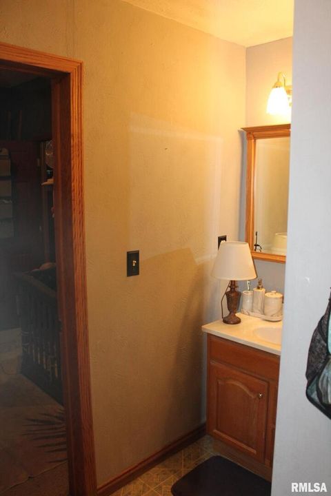 Tiny photo for 321 W SOUTH Street, Cambridge, IL 61238 (MLS # QC4269884)