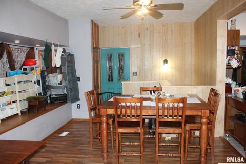 Tiny photo for 321 W SOUTH Street, Cambridge, IL 61238 (MLS # QC4269884)