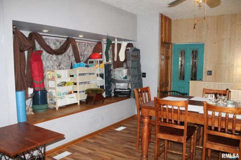 Tiny photo for 321 W SOUTH Street, Cambridge, IL 61238 (MLS # QC4269884)