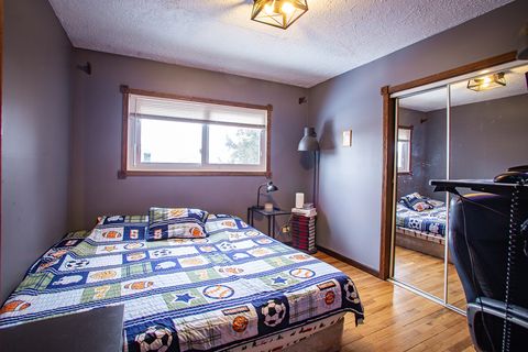 Tiny photo for 1648 Glen Ellyn Road, Glendale Heights, IL 60139 (MLS # 12555326)