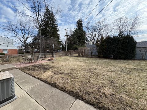 Tiny photo for 6743 W 115th Street, Worth, IL 60482 (MLS # 12578775)