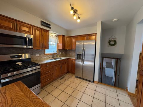 Tiny photo for 6743 W 115th Street, Worth, IL 60482 (MLS # 12578775)