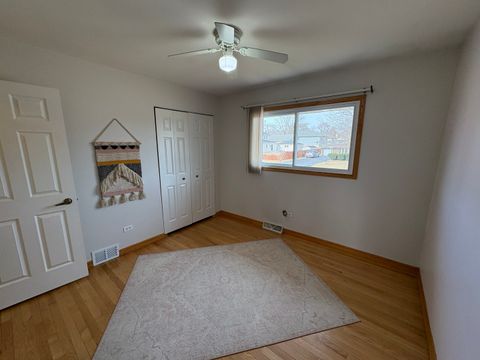 Tiny photo for 6743 W 115th Street, Worth, IL 60482 (MLS # 12578775)