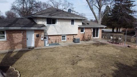 Tiny photo for 6743 W 115th Street, Worth, IL 60482 (MLS # 12578775)