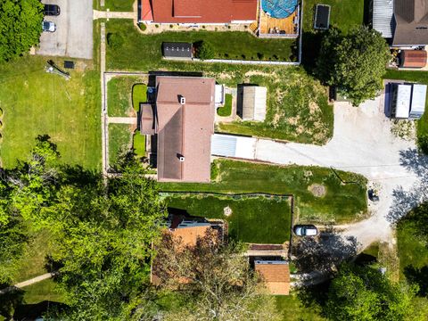 Tiny photo for 546 Elmwood Court, El Paso, IL 61738 (MLS # 12364098)