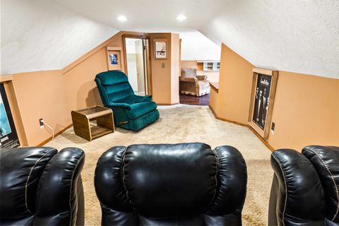 Tiny photo for 546 Elmwood Court, El Paso, IL 61738 (MLS # 12364098)