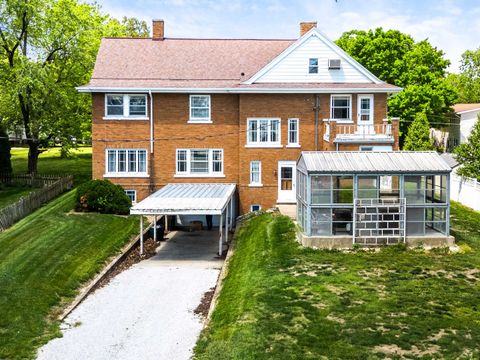 Tiny photo for 546 Elmwood Court, El Paso, IL 61738 (MLS # 12364098)