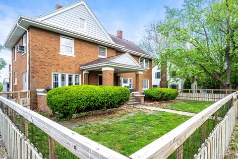 Tiny photo for 546 Elmwood Court, El Paso, IL 61738 (MLS # 12364098)