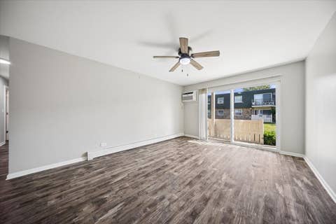 Tiny photo for 9954 S 84th Terrace S #210, Palos Hills, IL 60465 (MLS # 12673469)
