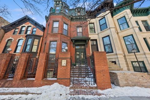 1832 N Lincoln Avenue G1 Chicago IL 60614
