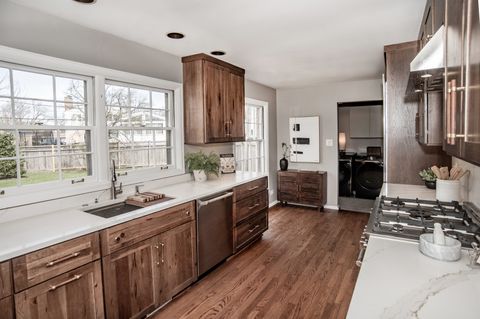 Tiny photo for 5524 Woodland Drive, Western Springs, IL 60558 (MLS # 12612888)