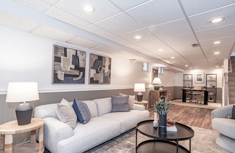 Tiny photo for 5524 Woodland Drive, Western Springs, IL 60558 (MLS # 12612888)