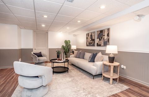 Tiny photo for 5524 Woodland Drive, Western Springs, IL 60558 (MLS # 12612888)