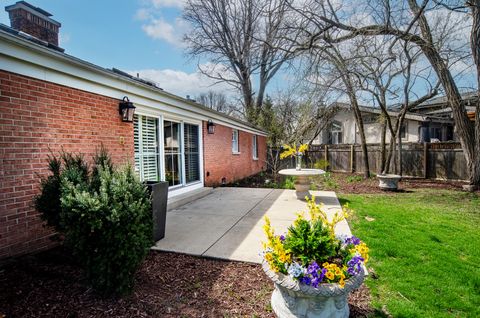 Tiny photo for 5524 Woodland Drive, Western Springs, IL 60558 (MLS # 12612888)