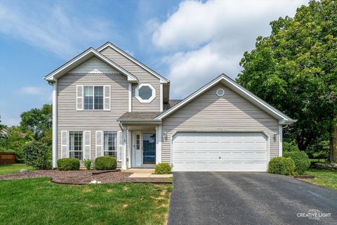 Photo of 1320 Aspen Court, Elgin, IL 60120 (MLS # 12442446)