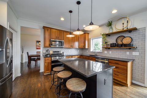 Tiny photo for 38W931 McNair Drive, Geneva, IL 60134 (MLS # 12628123)