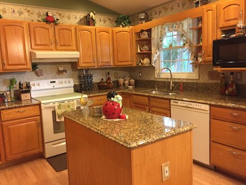 Tiny photo for 1015 S Locust Street, Sesser, IL 62884 (MLS # 12564311)