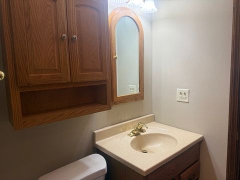 Tiny photo for 16 N Fairlawn Avenue, Mundelein, IL 60060 (MLS # 12589317)