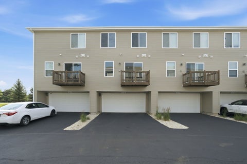 Tiny photo for 2426 Alison Avenue #2464, Pingree Grove, IL 60140 (MLS # 12686274)