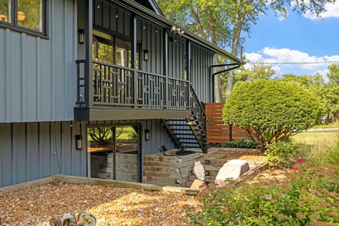 A home in Glen Ellyn