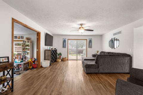 Tiny photo for 21 S Scarborough Court, Sidney, IL 61877 (MLS # 12724140)