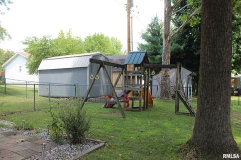 Tiny photo for 1011 Blueberry Hill Avenue, Mt Vernon, IL 62864 (MLS # EB459160)