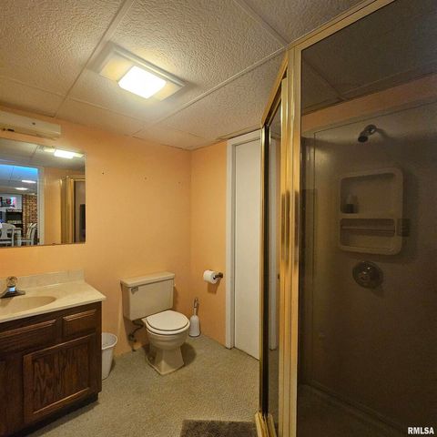 Tiny photo for 1011 Blueberry Hill Avenue, Mt Vernon, IL 62864 (MLS # EB459160)