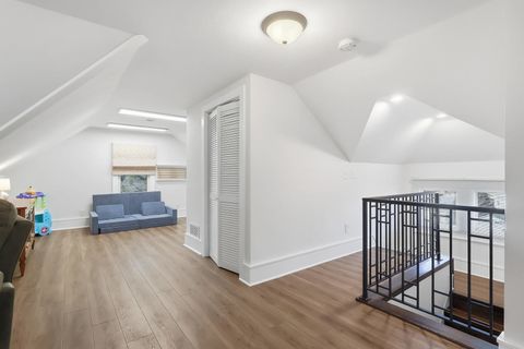 Tiny photo for 410 Rusholme Street E, Davenport, IA 52803 (MLS # 12555783)