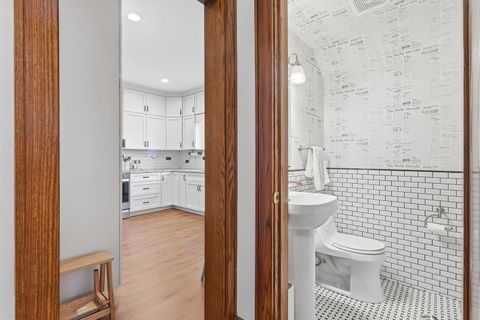 Tiny photo for 410 Rusholme Street E, Davenport, IA 52803 (MLS # 12555783)