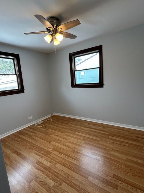 Tiny photo for 500 S Edgewood Avenue, Lombard, IL 60148 (MLS # 12532412)