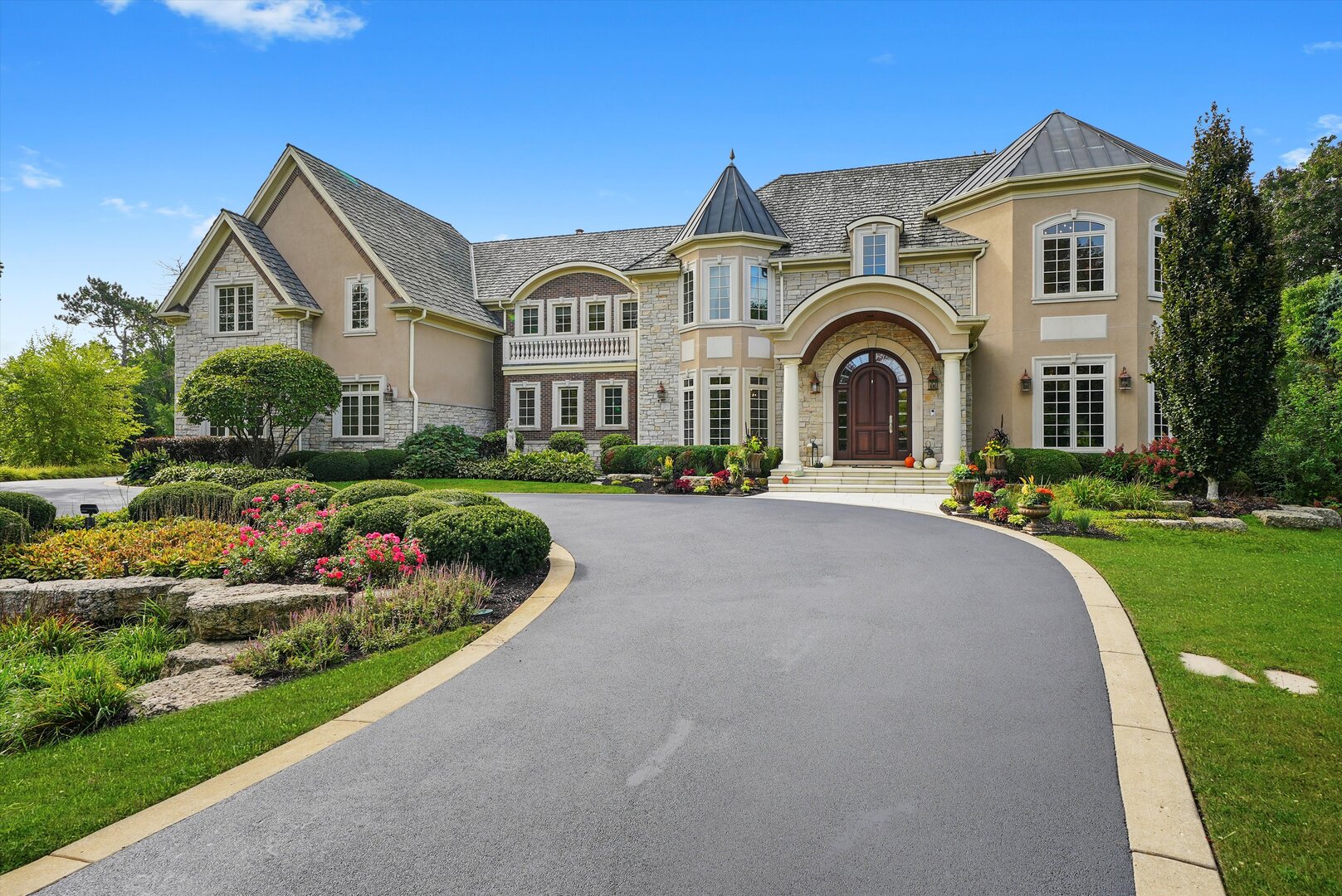 80 Geneva Court