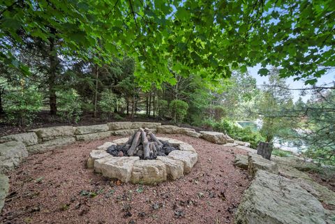 Tiny photo for 80 Geneva Court, Inverness, IL 60010 (MLS # 12479197)