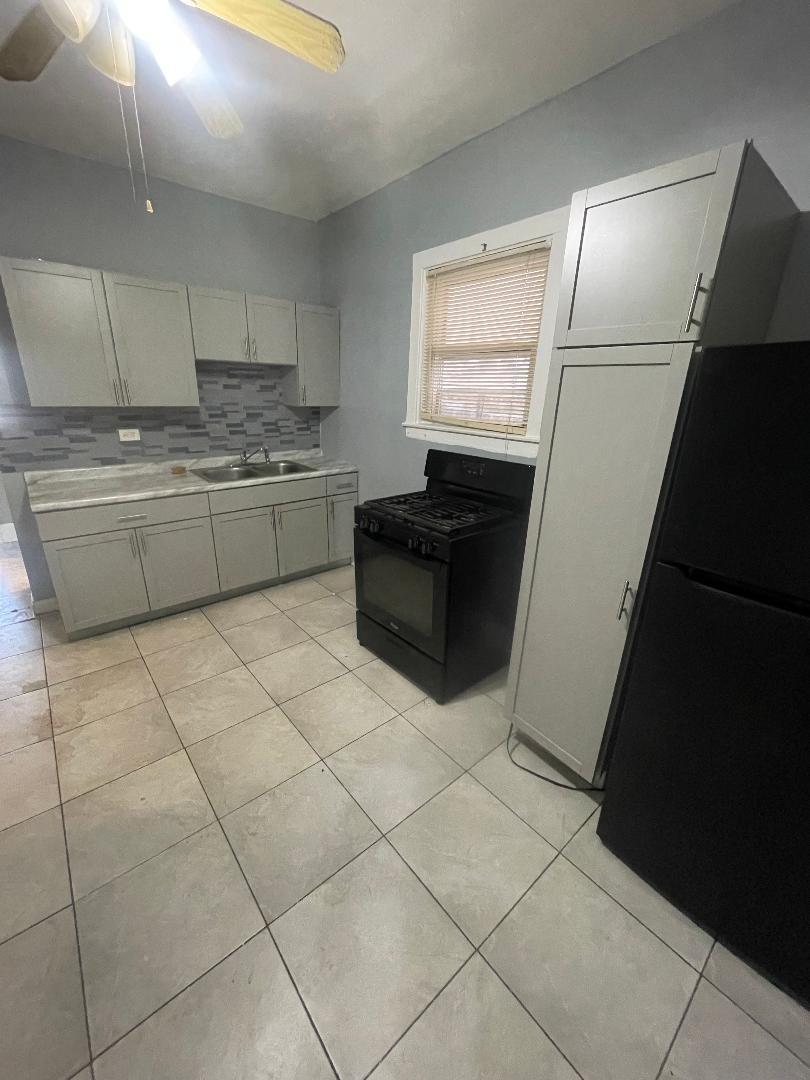 8136 S Exchange Avenue 2