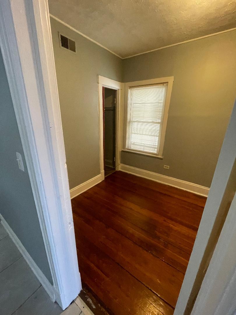 8136 S Exchange Avenue 2